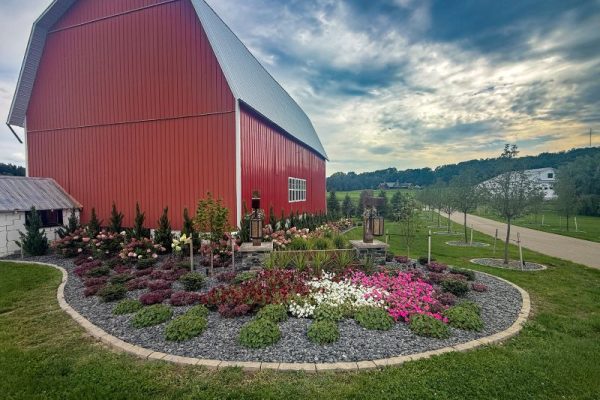 Barn with landscape beds